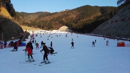 秦皇岛训练基地滑雪技巧