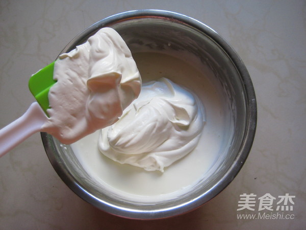 渐变蓝莓冻芝士蛋糕