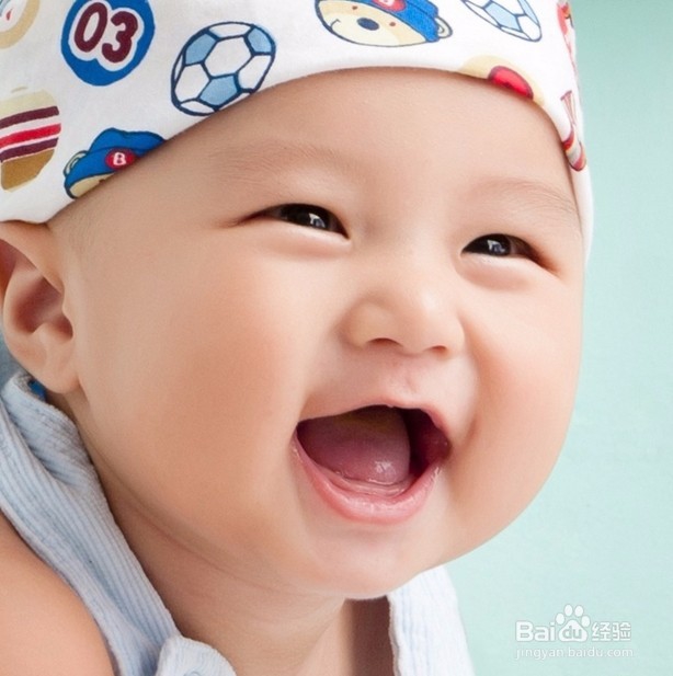 如何让孩子停止打嗝