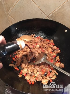 青椒童子鸡的做法