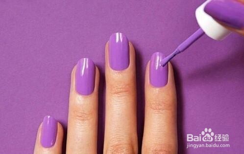 高贵紫色拼接美甲