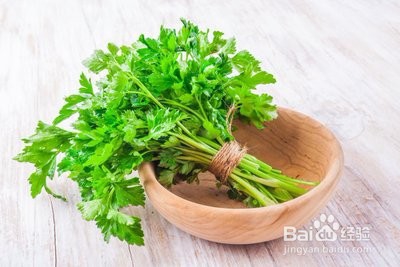 这么吃香菜,可排重金属、促血液循环