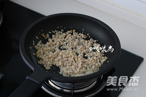 蚂蚁上树的做法