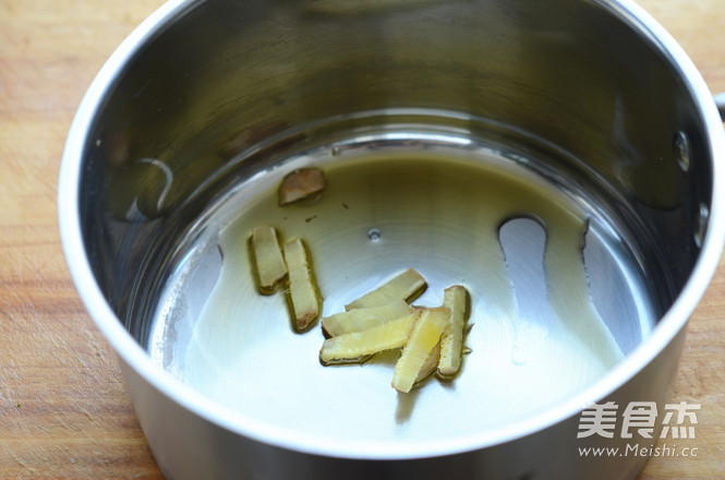 鸡汁小白菜豆腐汤