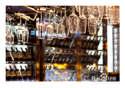 男朋友爱去酒吧怎么办