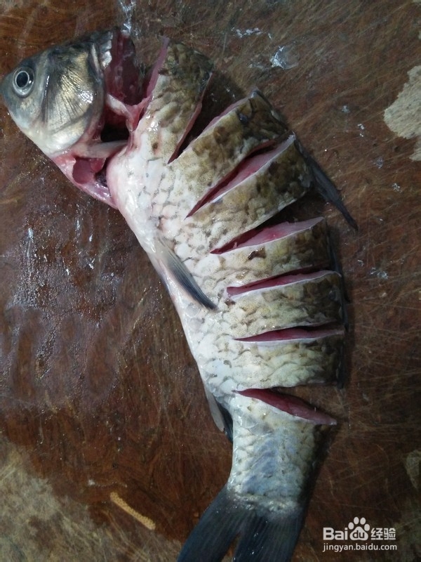 蒸鲫鱼的烹饪方法