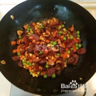 如何制作一份美味可口的荷叶饭
