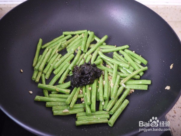 橄榄菜干煸豆角的做法
