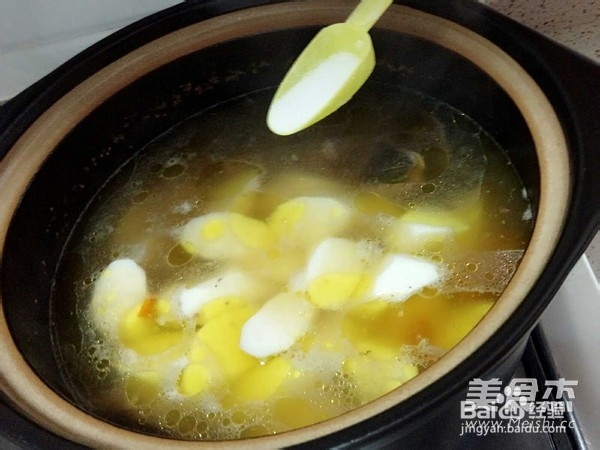美味的山药乳鸽汤