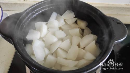 砂锅牛肉炖萝卜怎么做