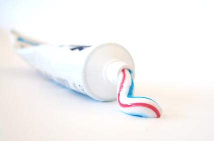 【爱牙】怎样正确刷牙