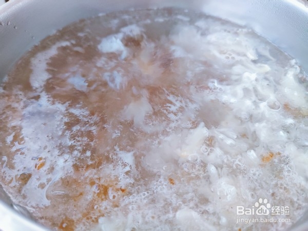 桃胶雪梨羹怎么做