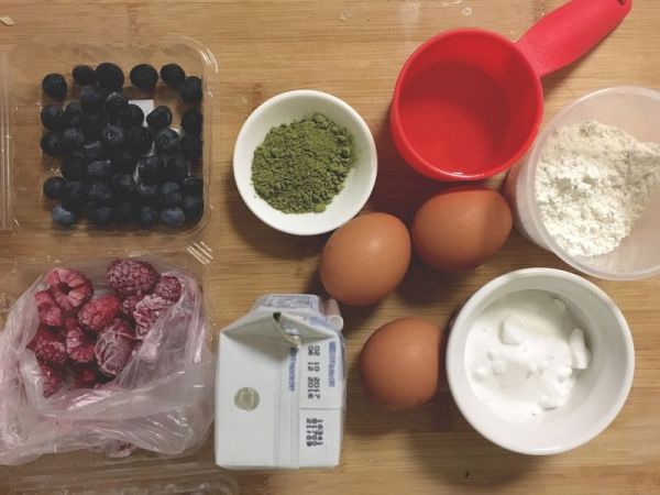 莓果抹茶戚风蛋糕