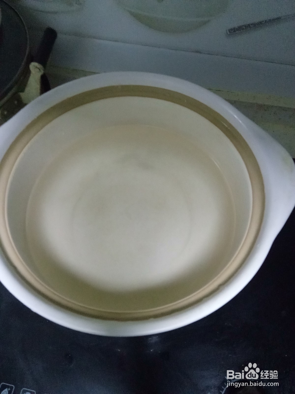 红薯桃胶银耳粥