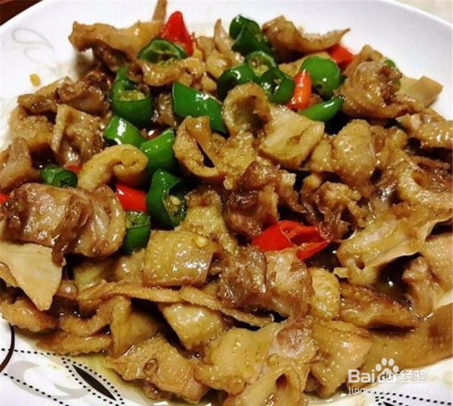 杭椒辣炒鸡皮