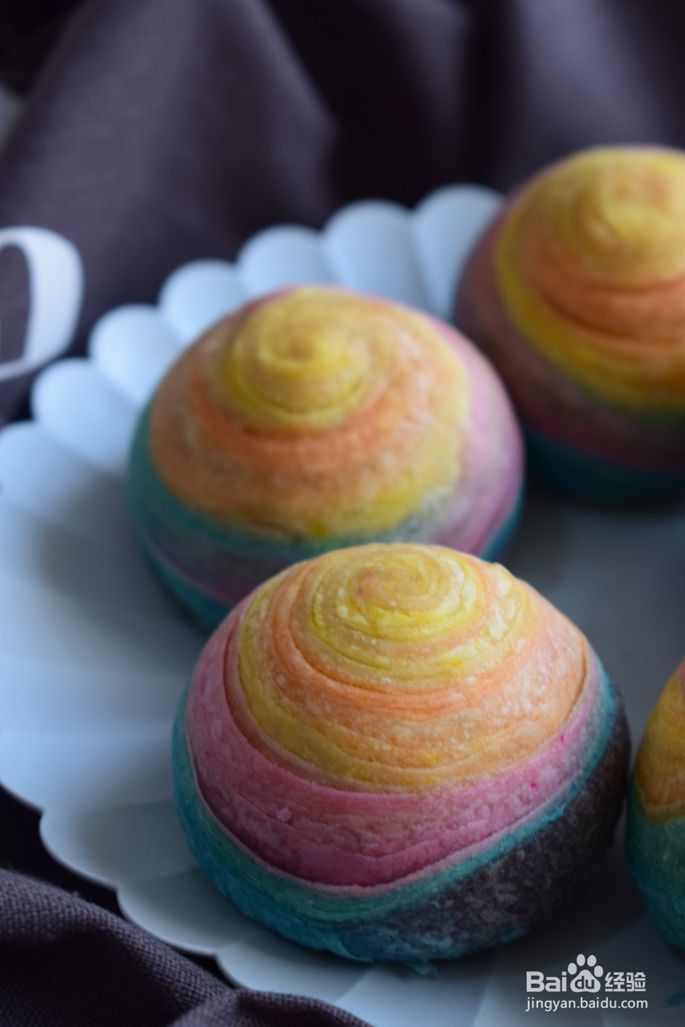 彩虹蛋黄酥的做法
