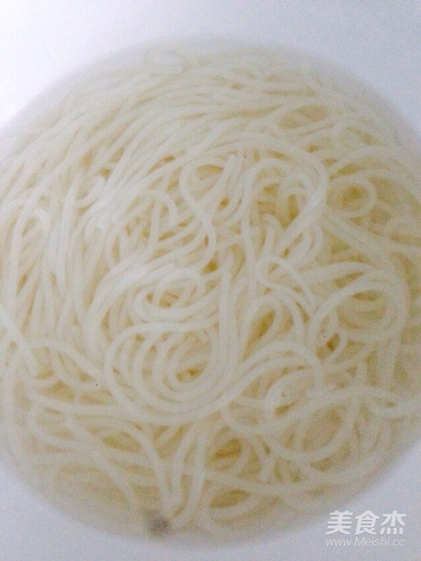干捞螺蛳粉的做法