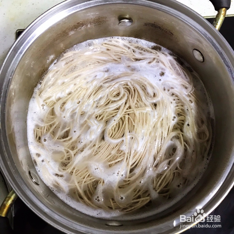 入口即化的凉拌荞麦面