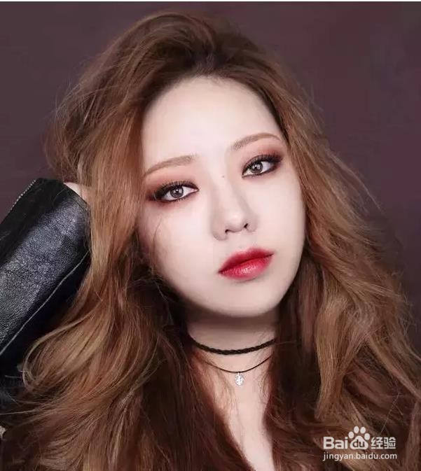 化妆的详细步骤教程