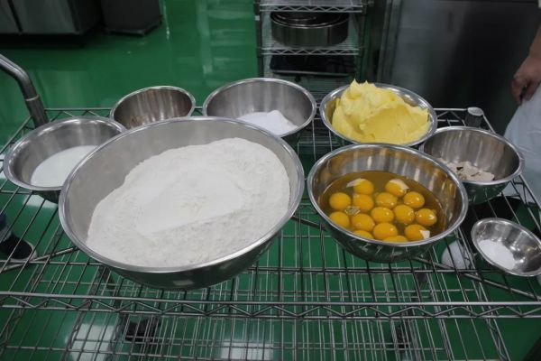 国民级彩色菠萝包配方收藏来学