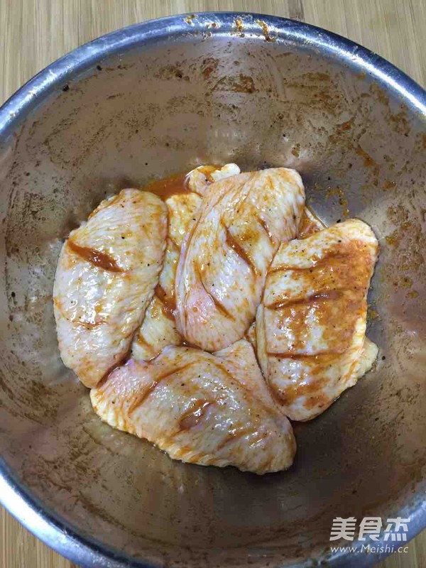 蜜汁烤翅的做法