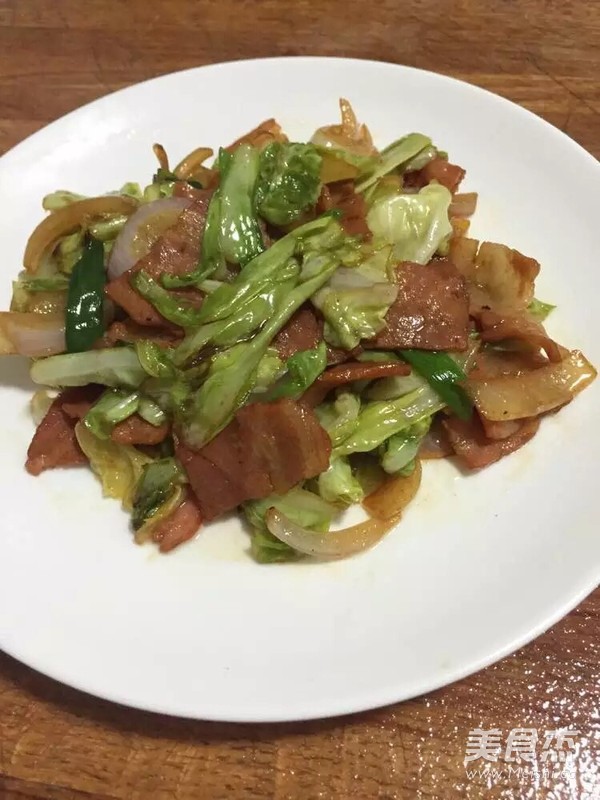 培根炒包菜的做法