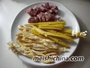 美味竹荪腐竹排骨煲