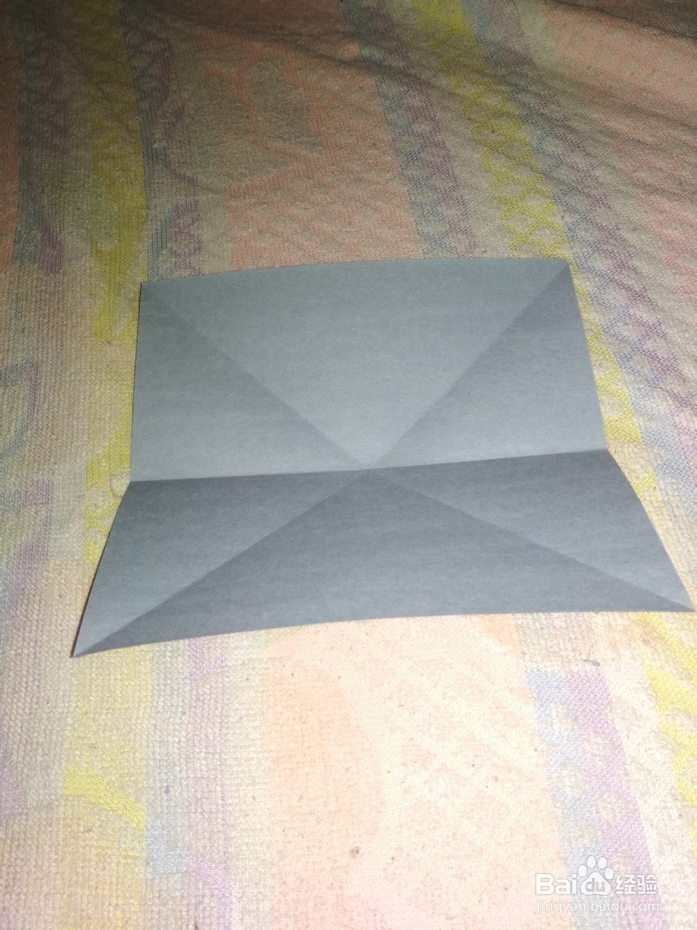 如何做简单的纸鱼