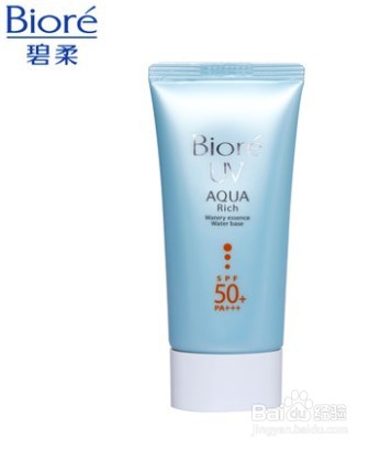 二十岁的经济能力有限的女孩怎样护肤和化妆呢？