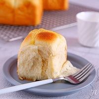 家庭自制超级松软的早餐包