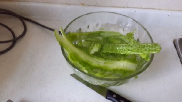 红油牛肉拌苦瓜
