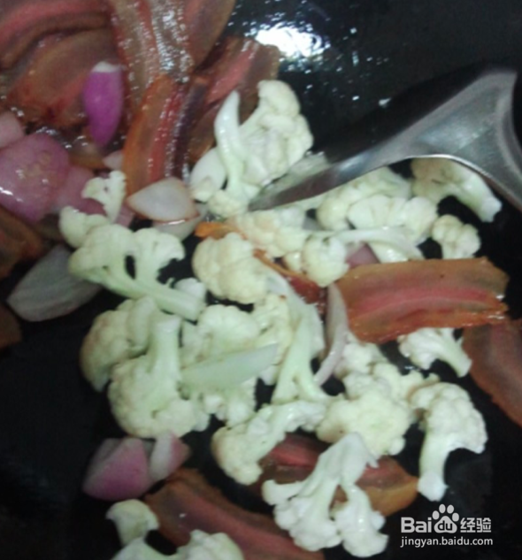 腊肉炒花菜的做法