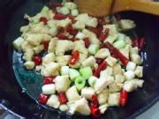 鸡胸肉宫保鸡丁怎么做