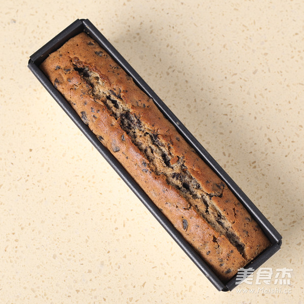 口感润泽的奥利奥磅蛋糕