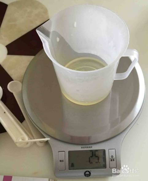 如何制作菠萝海绵蛋糕