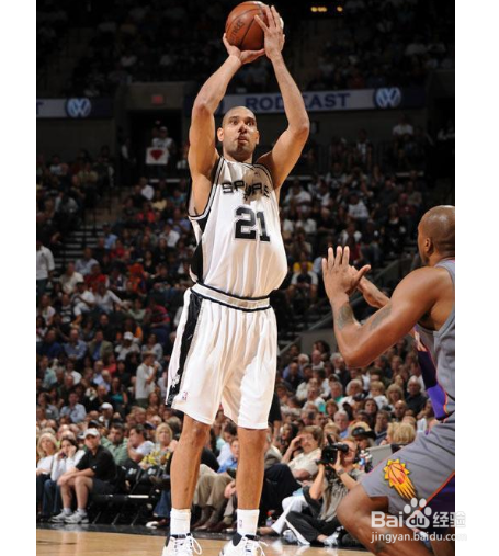 打篮球怎样掌握好发力?