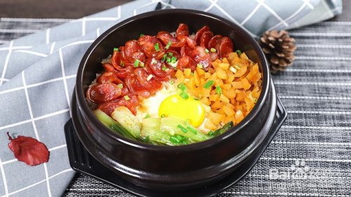 广式腊肠煲仔饭