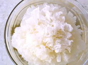 泰式鲜虾银耳沙拉的做法