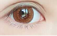 内双的MM如何贴双眼皮