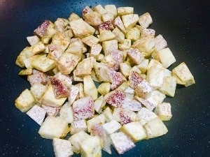 养生食补葱香芋头的做法