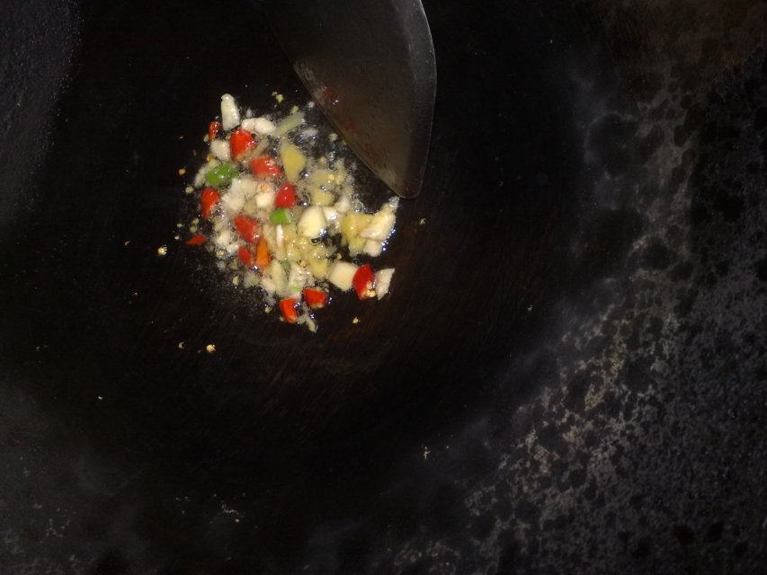 清蒸罗非鱼这样做更好吃！