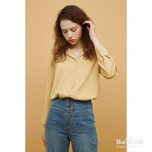 哪些颜色的衬衫穿上显得更有高级感