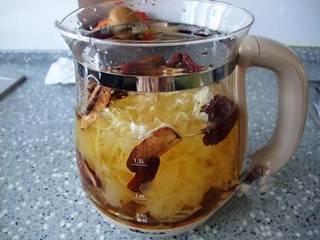 桃胶银耳大枣羹怎么做