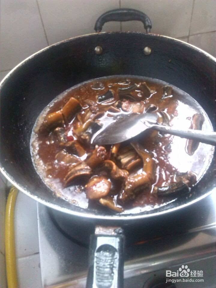 怎样制作美味的鳝鱼火锅