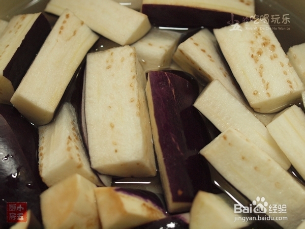 咸鱼茄子煲：来点米饭就满足