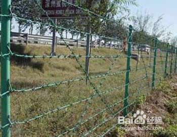 刺绳护栏网安装方法