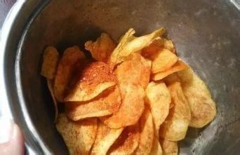 教你在家自制一个土豆做一大盆，全家人都抢着吃