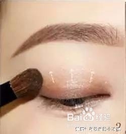 两分钟能学会这款“秋妆”