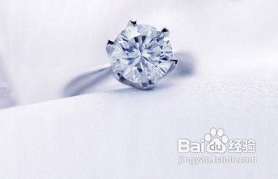 18K白金戒指的价格与优点