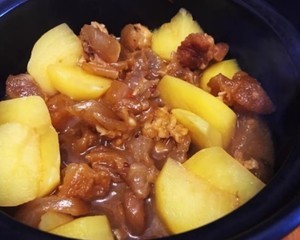 牛筋炖土豆做法